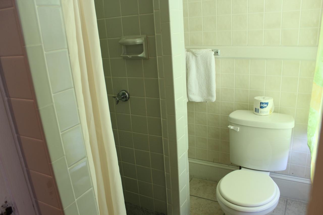 Surf Villa Hotel Ocean City Room photo